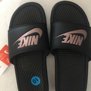 Nike slides